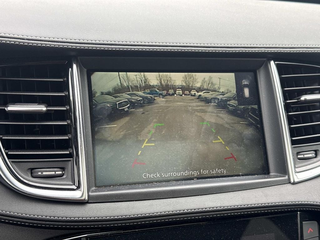 2023 INFINITI QX55 LUXE