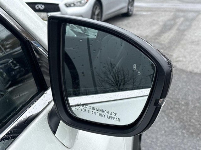 2025 INFINITI QX60 PURE