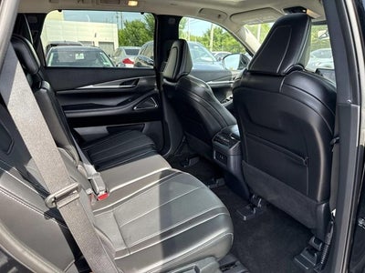 2025 INFINITI QX60 LUXE