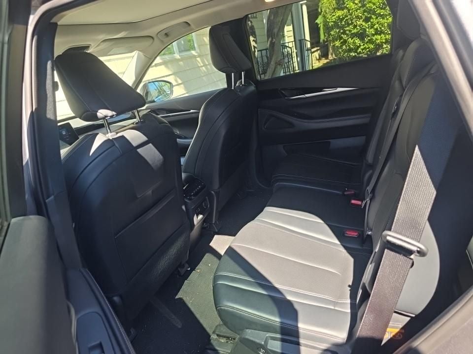 2023 INFINITI QX60 PURE