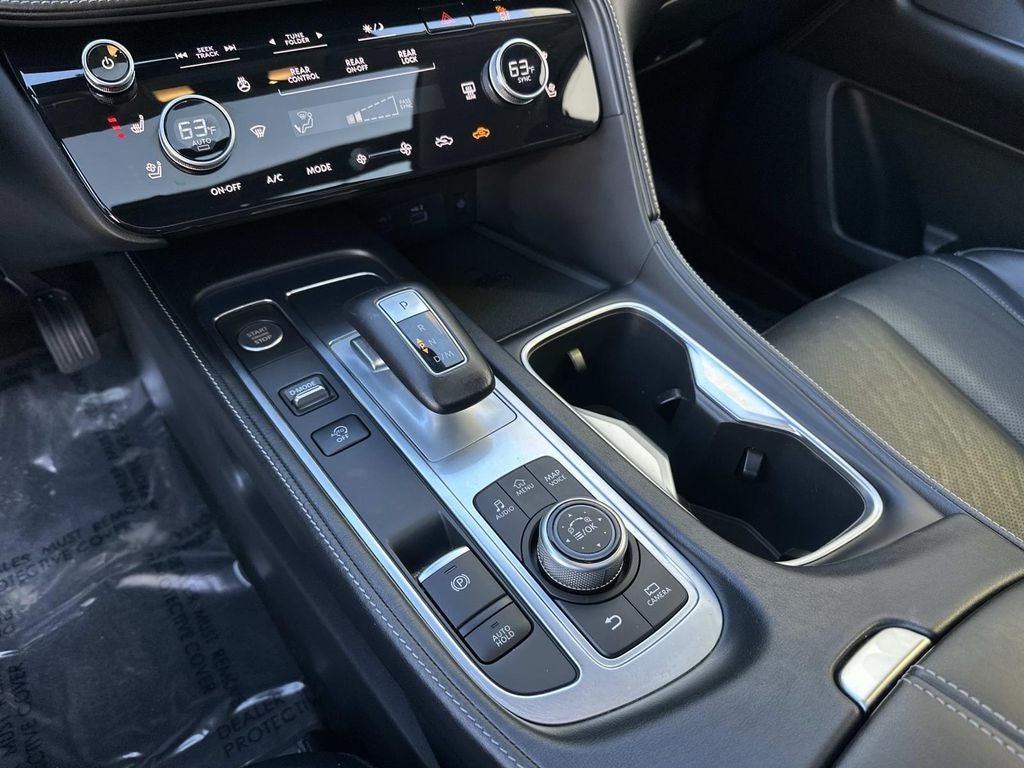 2023 INFINITI QX60 LUXE