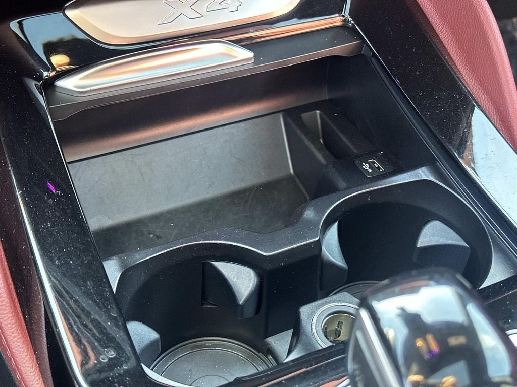 2023 BMW X4 xDrive30i