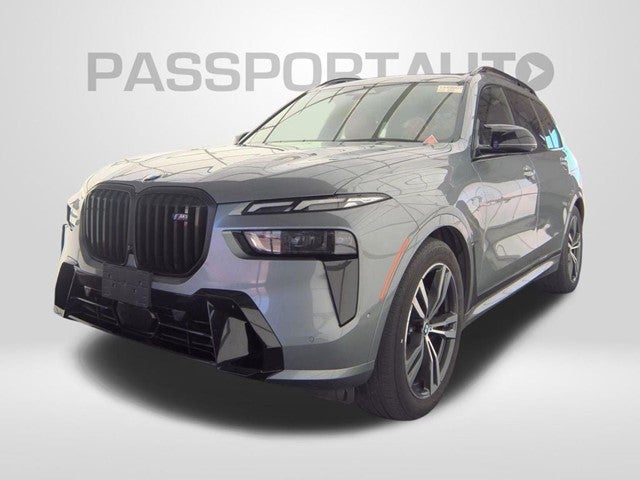 2023 BMW X7 M60i