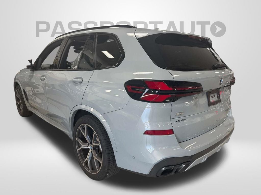 2026 BMW X5 M60i