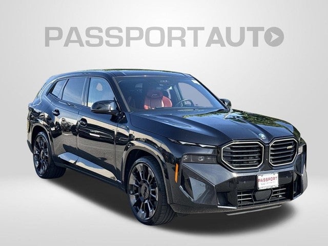 2023 BMW XM Base