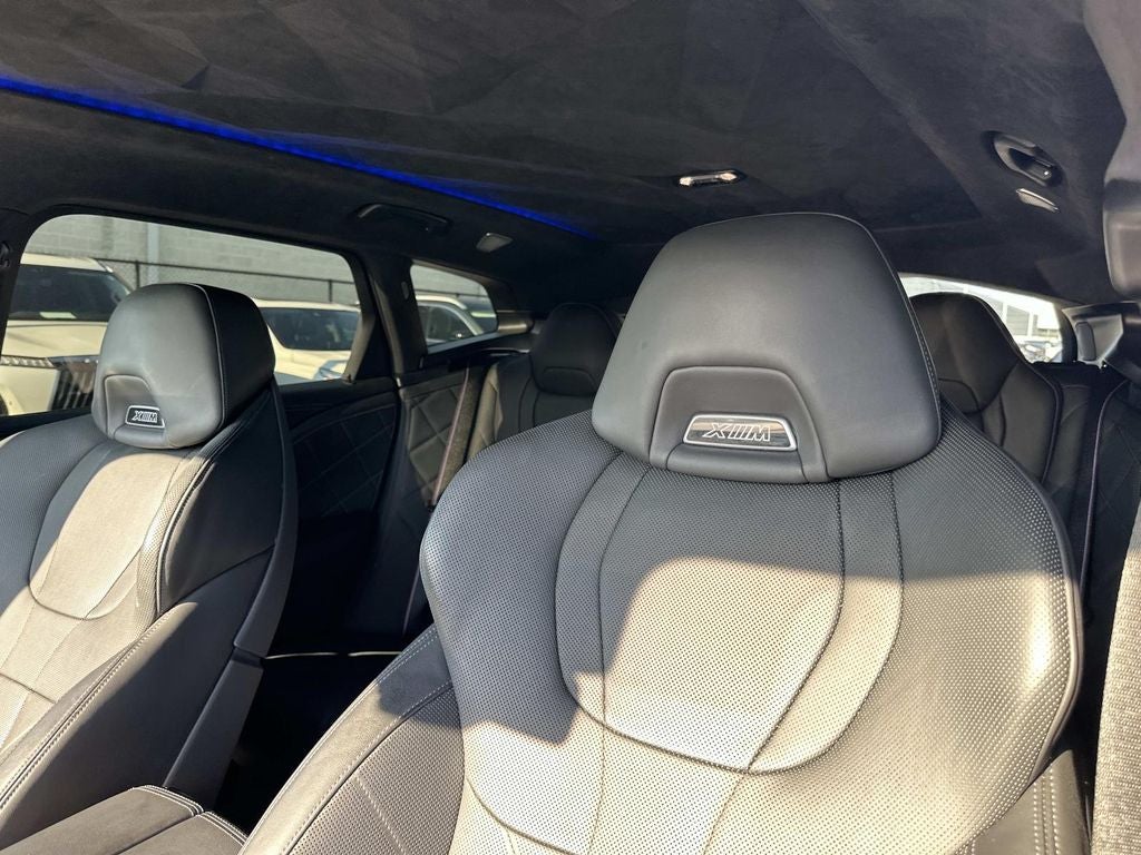 2025 BMW XM Base