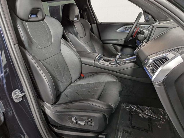 2025 BMW XM Base