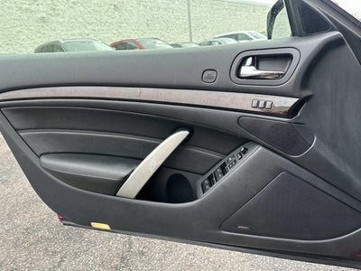 2014 INFINITI Q60 Base