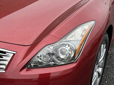 2014 INFINITI Q60 Base