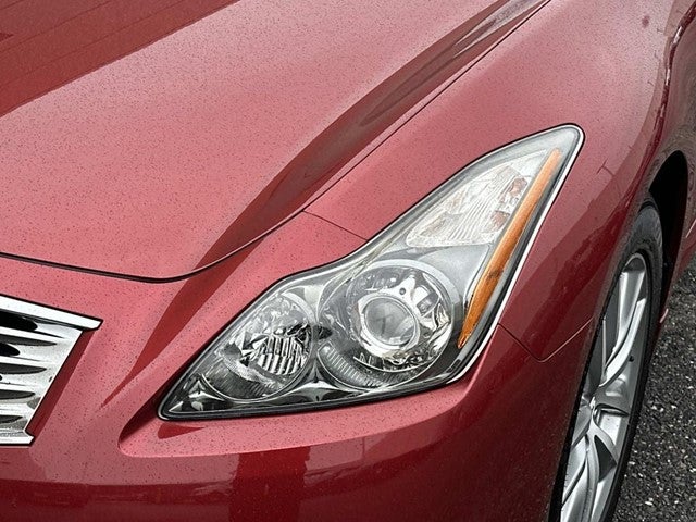 2014 INFINITI Q60 Base