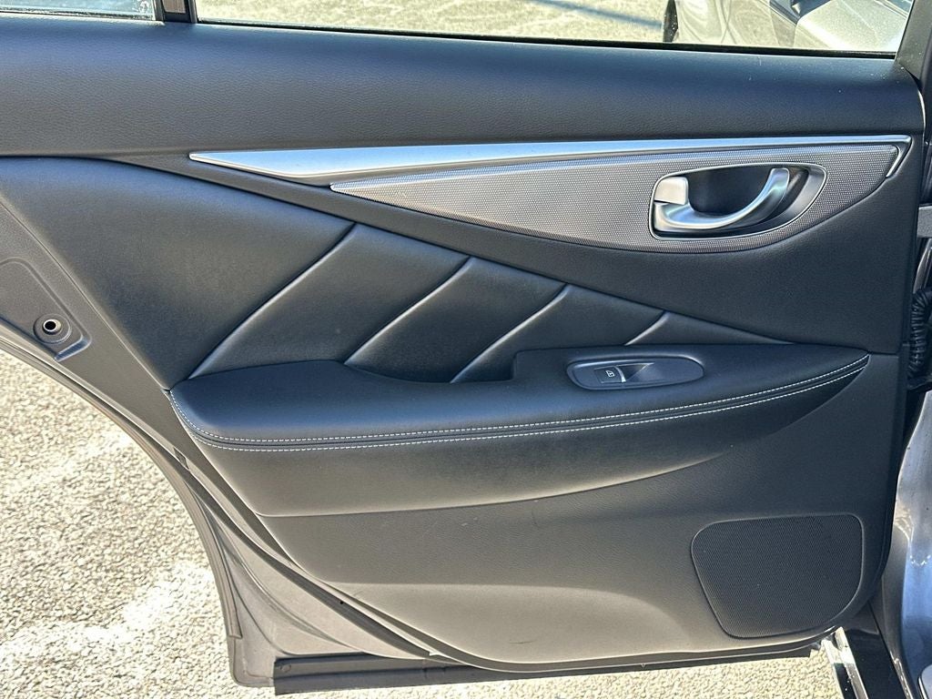 2016 INFINITI Q50 Red Sport 400