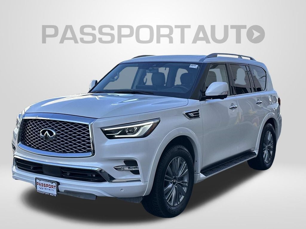 2024 INFINITI QX80 LUXE