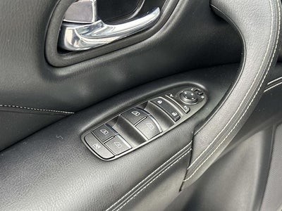 2023 INFINITI QX80 Premium Select