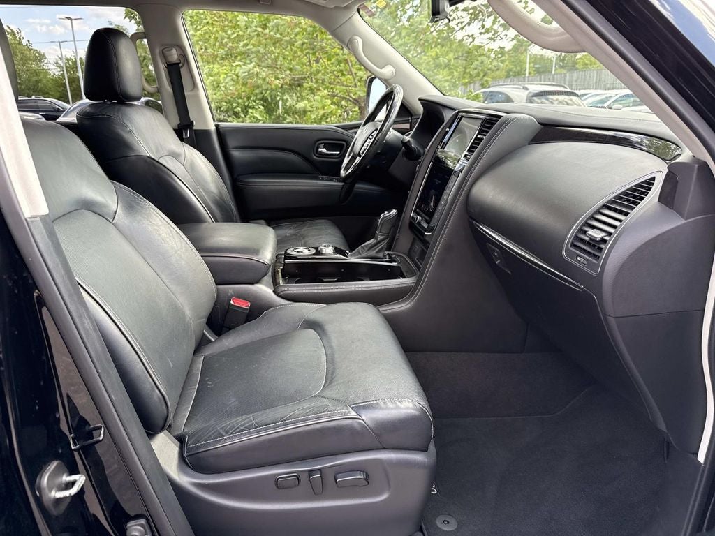 2021 INFINITI QX80 LUXE