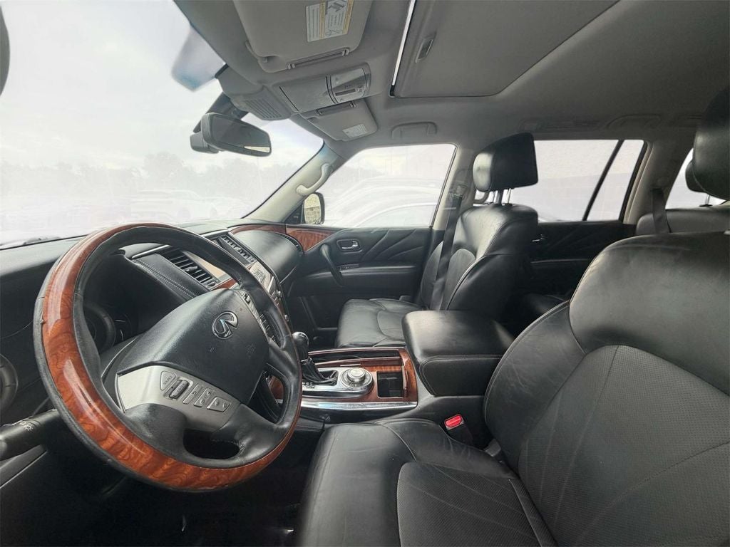 2016 INFINITI QX80 Base