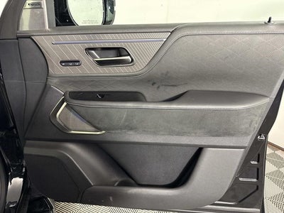 2025 INFINITI QX80 AUTOGRAPH