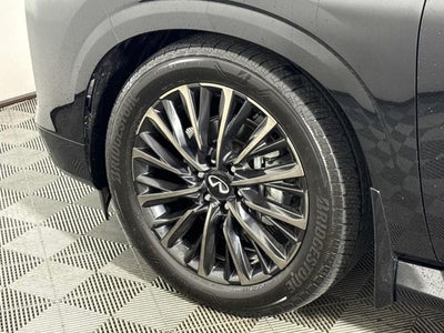 2025 INFINITI QX80 AUTOGRAPH