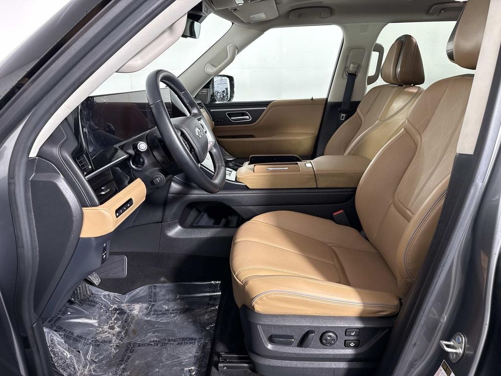 2025 INFINITI QX80 SENSORY