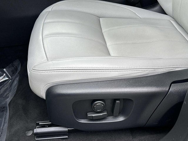 2025 Land Rover Range Rover Evoque S