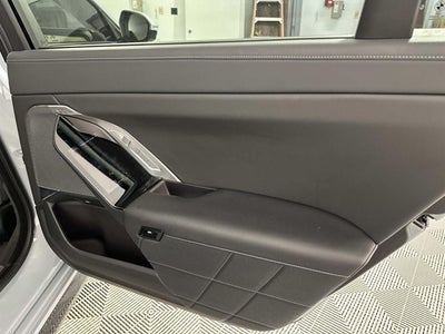 2023 BMW 7 Series 740i