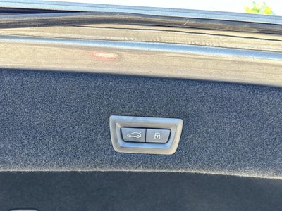 2023 BMW 7 Series 740i