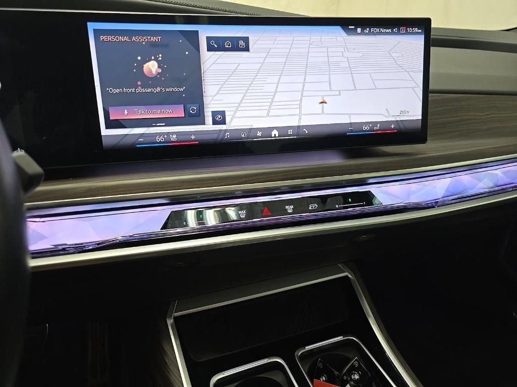2023 BMW 7 Series 740i