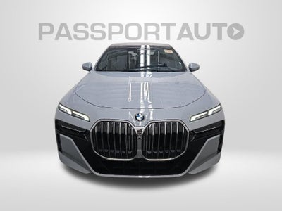 2023 BMW 7 Series 740i