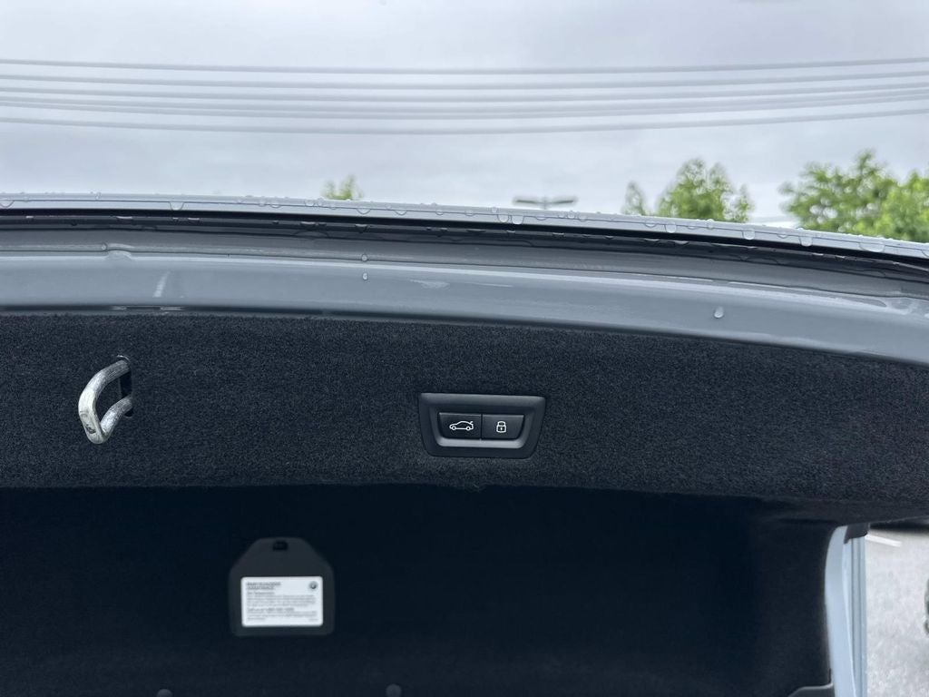 2023 BMW 7 Series 740i