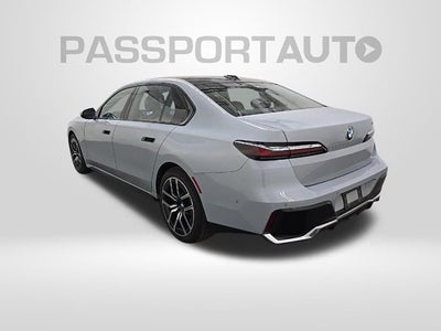 2023 BMW 7 Series 740i