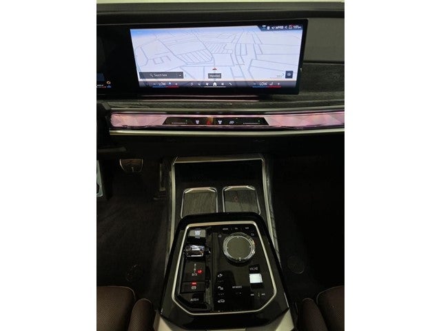 2023 BMW 7 Series 760i xDrive