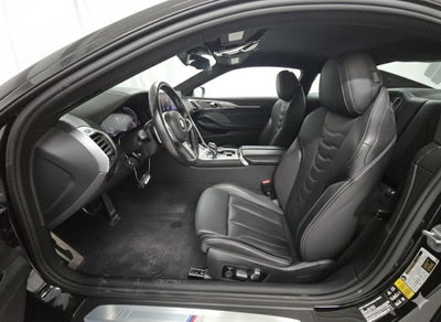 2023 BMW 8 Series 840i