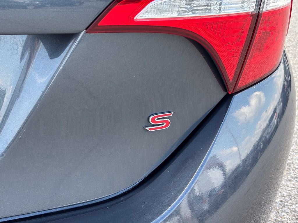 2016 Toyota Corolla S