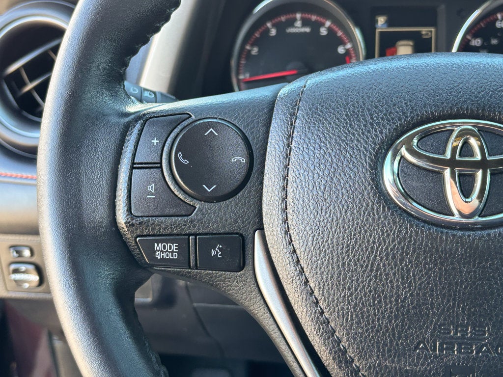 2017 Toyota RAV4 SE