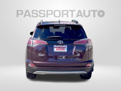 2017 Toyota RAV4 SE