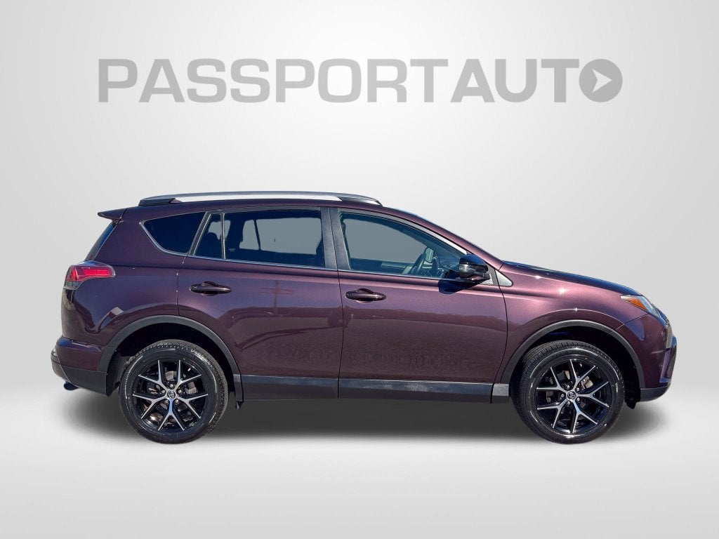 2017 Toyota RAV4 SE