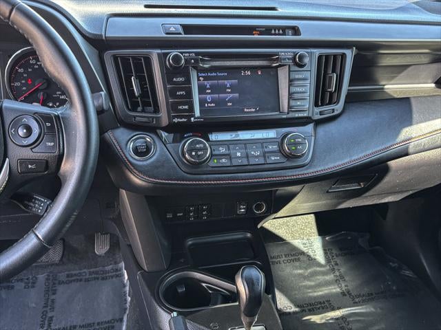 2017 Toyota RAV4 SE