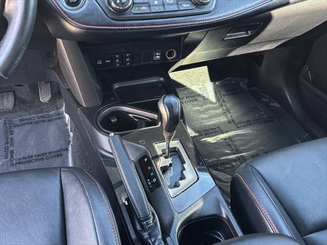 2017 Toyota RAV4 SE