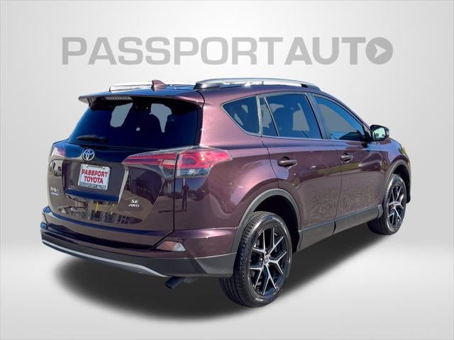 2017 Toyota RAV4 SE