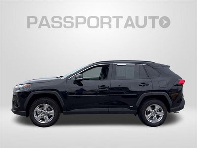 2022 Toyota RAV4 Hybrid XLE