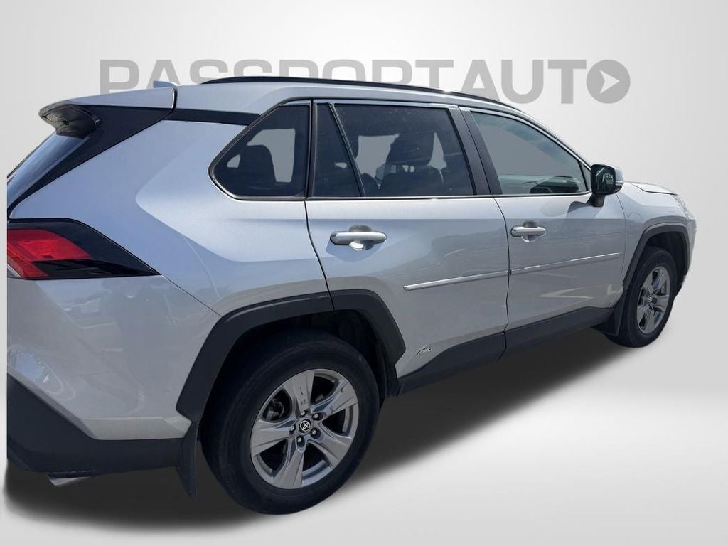2024 Toyota RAV4 Hybrid XLE AWD's photo