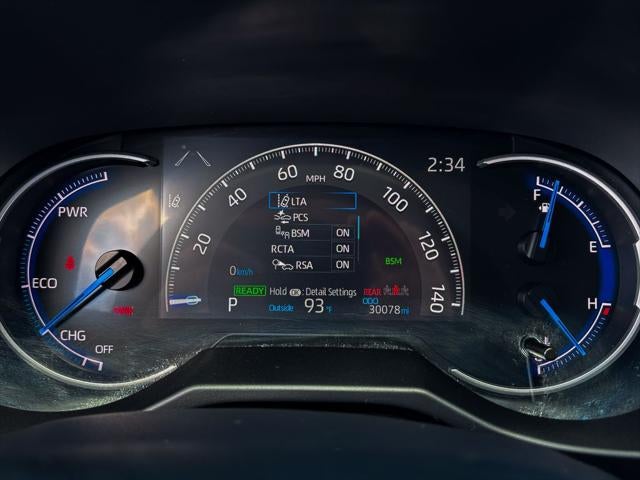 2025 Toyota RAV4 Hybrid XLE