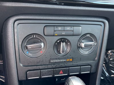 2019 Volkswagen Beetle 2.0T S