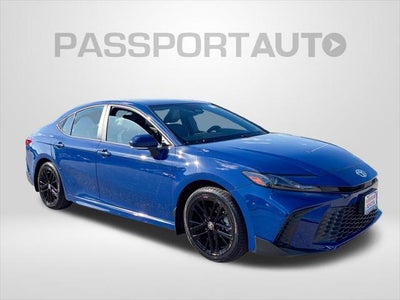 2025 Toyota Camry SE