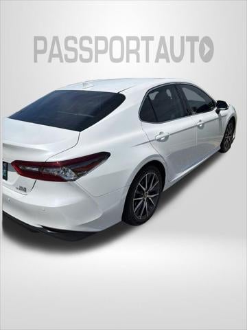 2023 Toyota Camry Hybrid XLE
