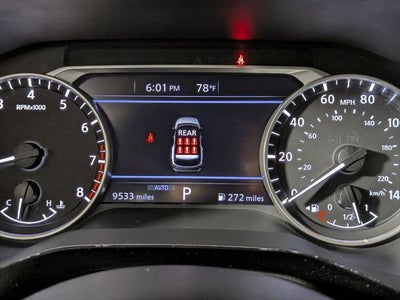 2025 Nissan Pathfinder SV