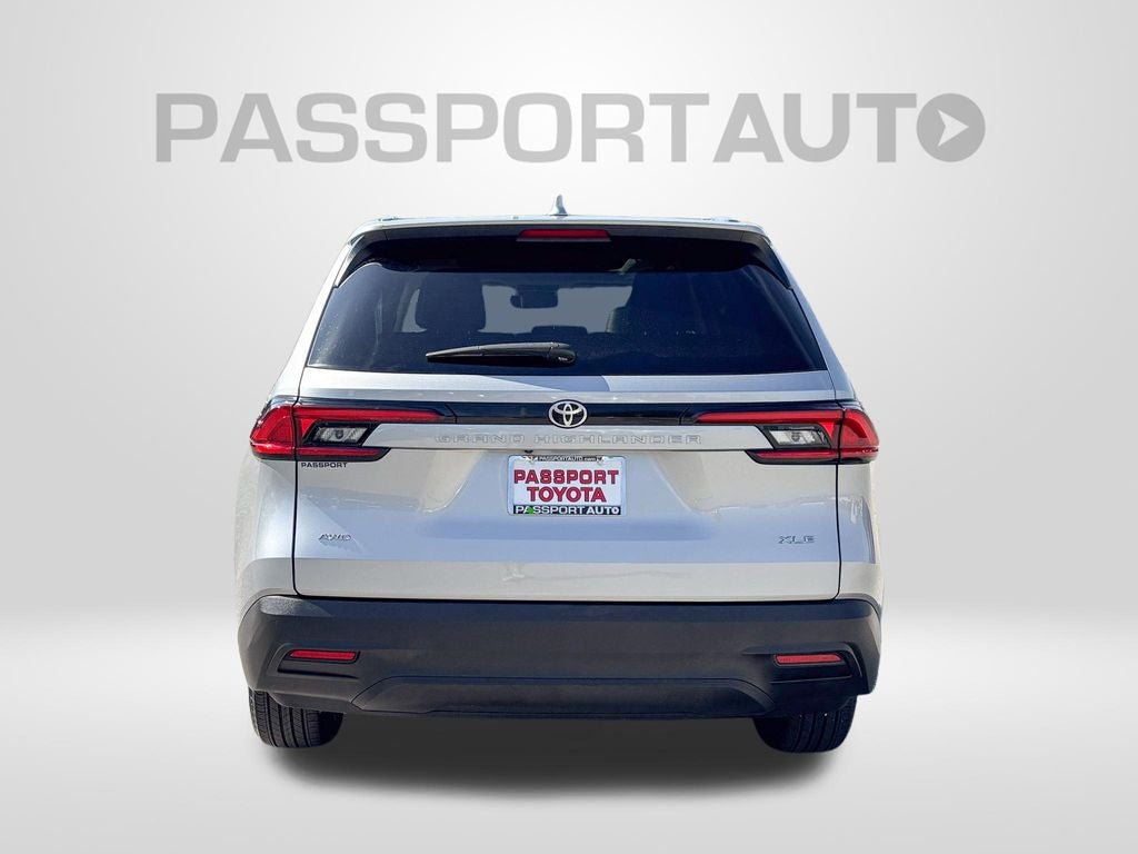 2025 Toyota Grand Highlander XLE