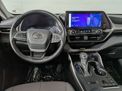 2023 Toyota Highlander Hybrid Bronze Edition
