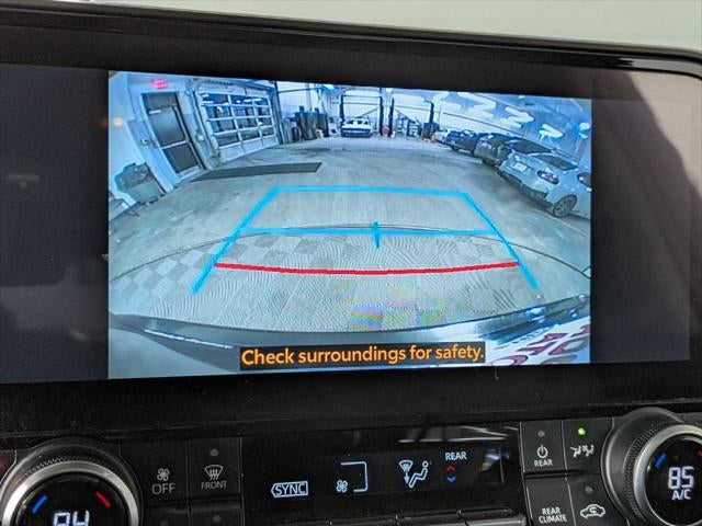 2023 Toyota Highlander Hybrid Bronze Edition