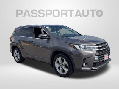 2017 Toyota Highlander Limited