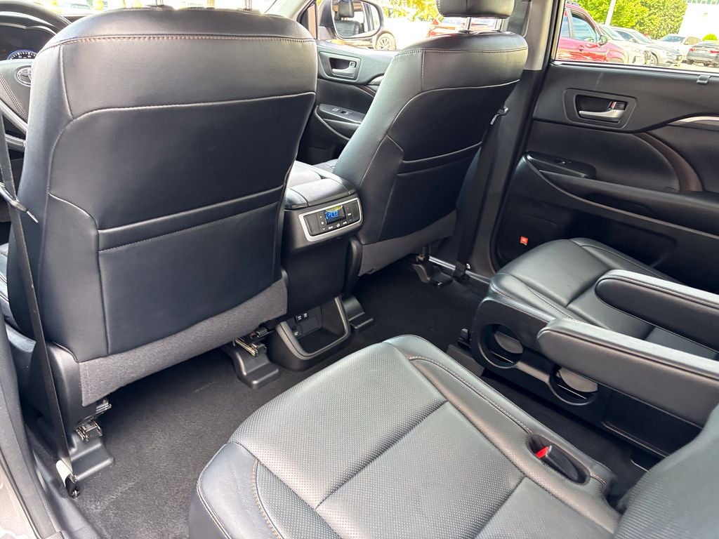 2017 Toyota Highlander Limited